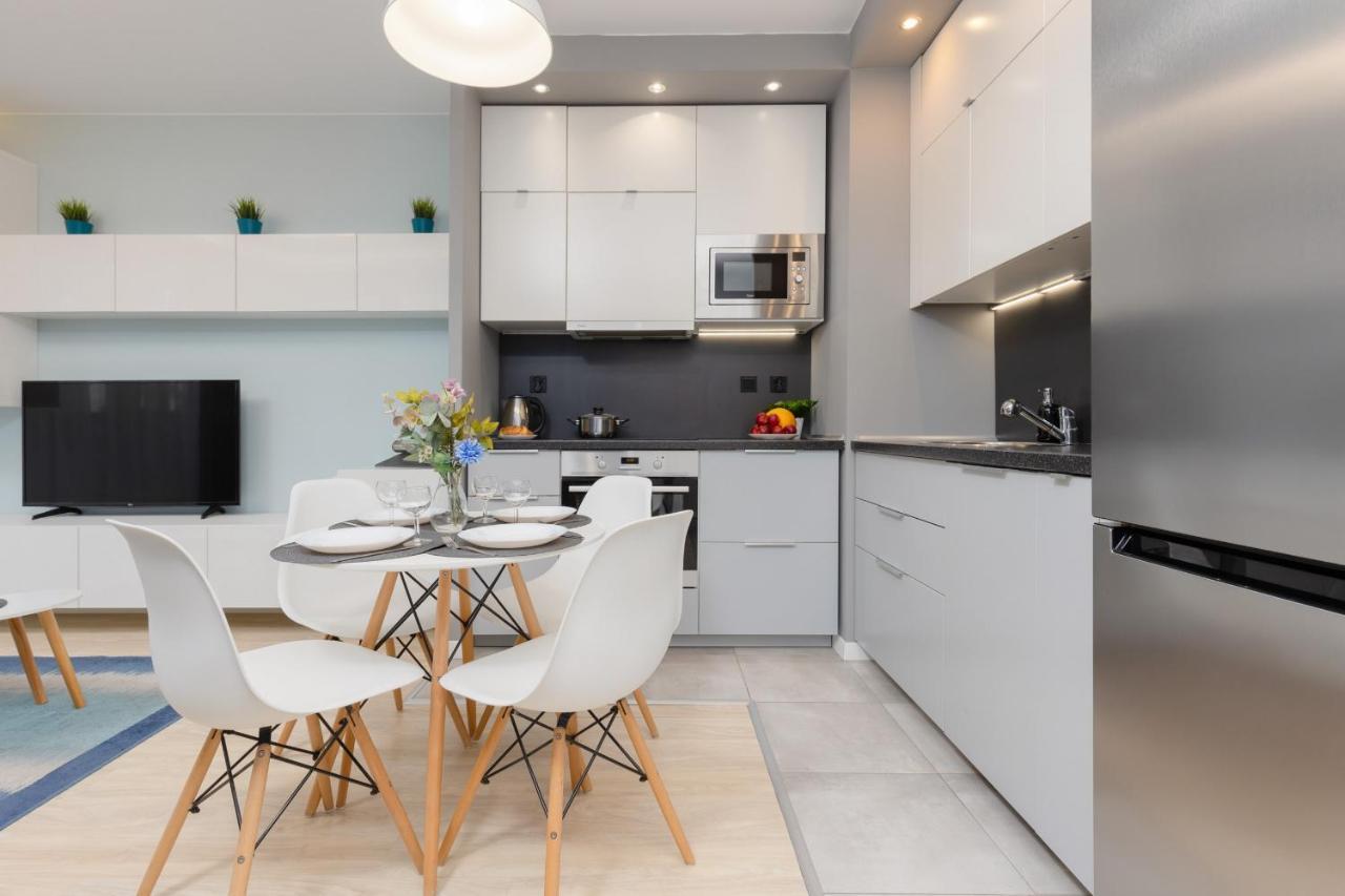 Warsaw Sokolowska One Bedroom Apartament By Noclegi Renters Luaran gambar